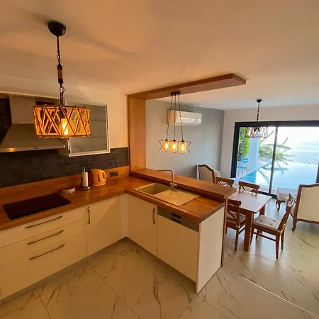 Vilă Aleph-kiralik Muestakil Havuzlu Luex *