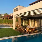 Aleph-kiralik Muestakil Havuzlu Luex Villa Bodrum
