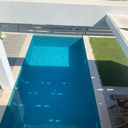 Kiralık Müstakil Havuzlu Lüx *