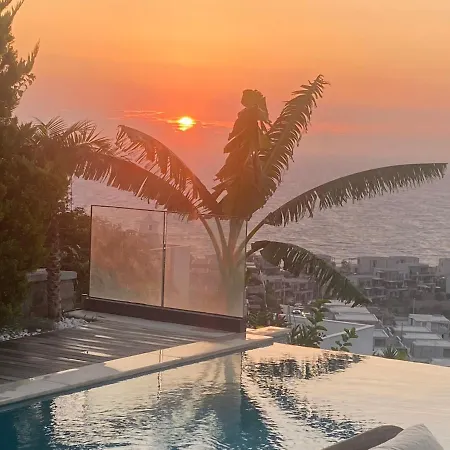 Aleph-harika Manzarali Muestakil Havuzlu Villa Bodrum