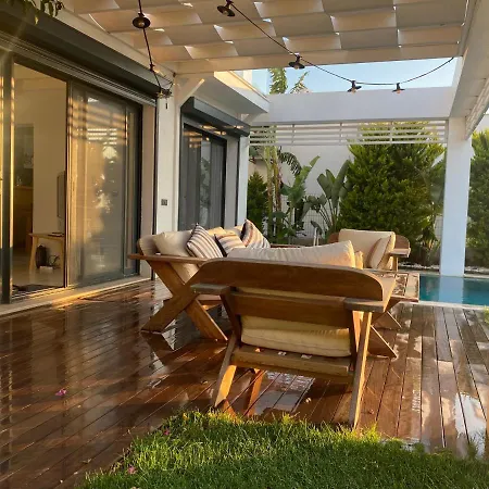 Aleph-kiralık Müstakil Havuzlu Lüx *