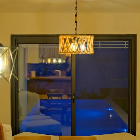 Aleph-kiralık Müstakil Havuzlu Lüx