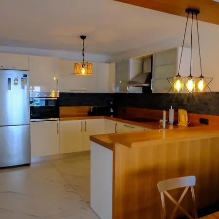 Villa Aleph-kiralık Müstakil Havuzlu Lüx Bodrum