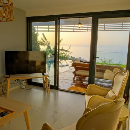 Aleph-kiralık Müstakil Havuzlu Lüx * Bodrum