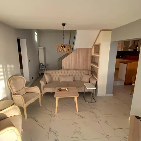 Villa Aleph-harika Manzarali Muestakil Havuzlu