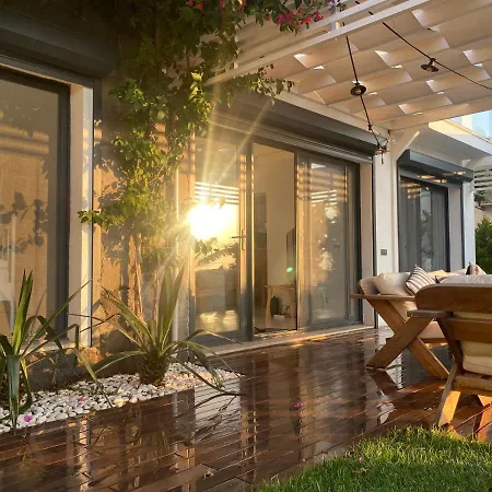 Villa Aleph-kiralik Muestakil Havuzlu Luex *